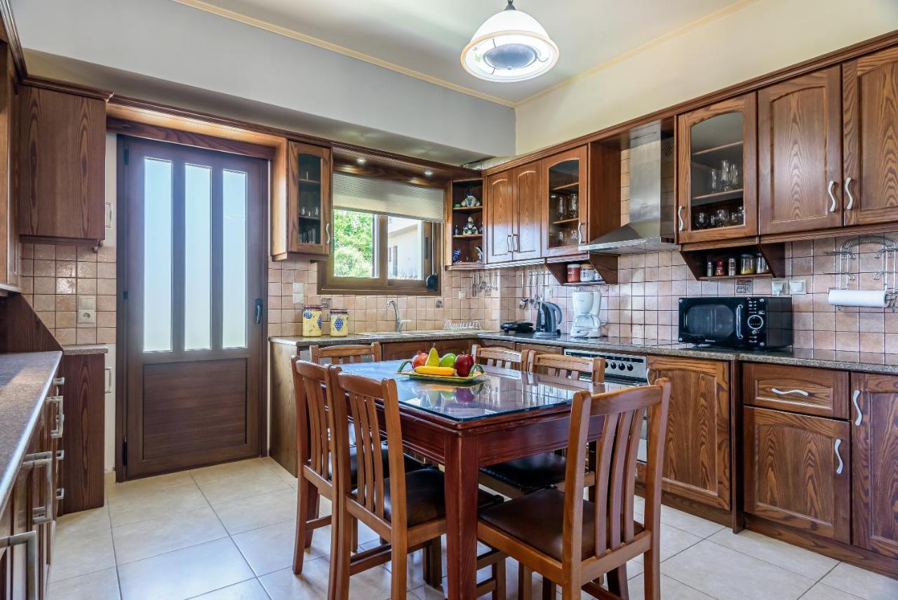 Eleni's Villa 'TOP DESTINATION' Kíssamos Esterno foto