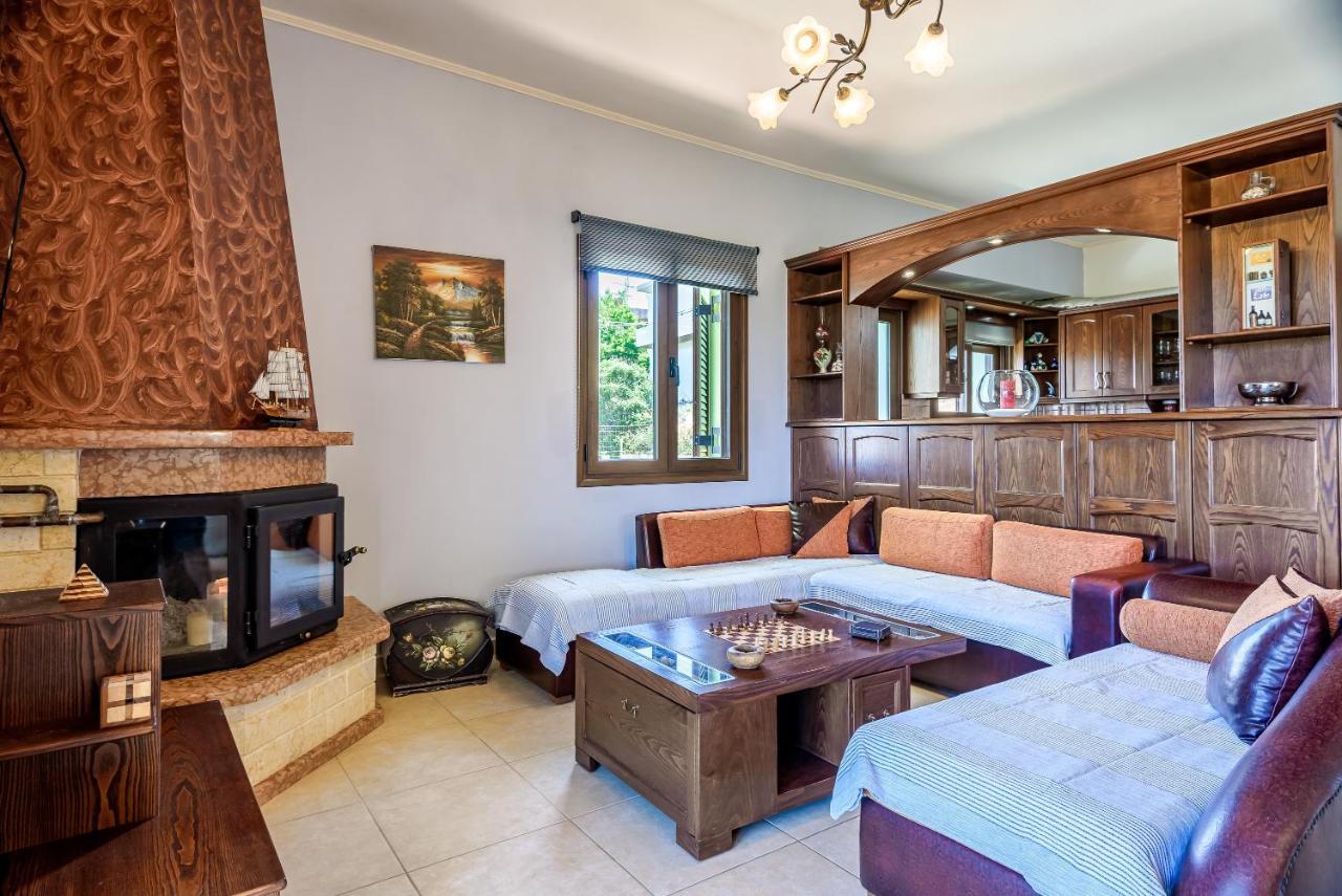 Eleni's Villa 'TOP DESTINATION' Kíssamos Esterno foto